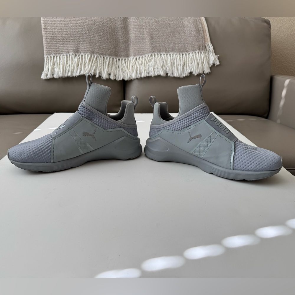 Puma High Top Shoes - Picture 3 of 10